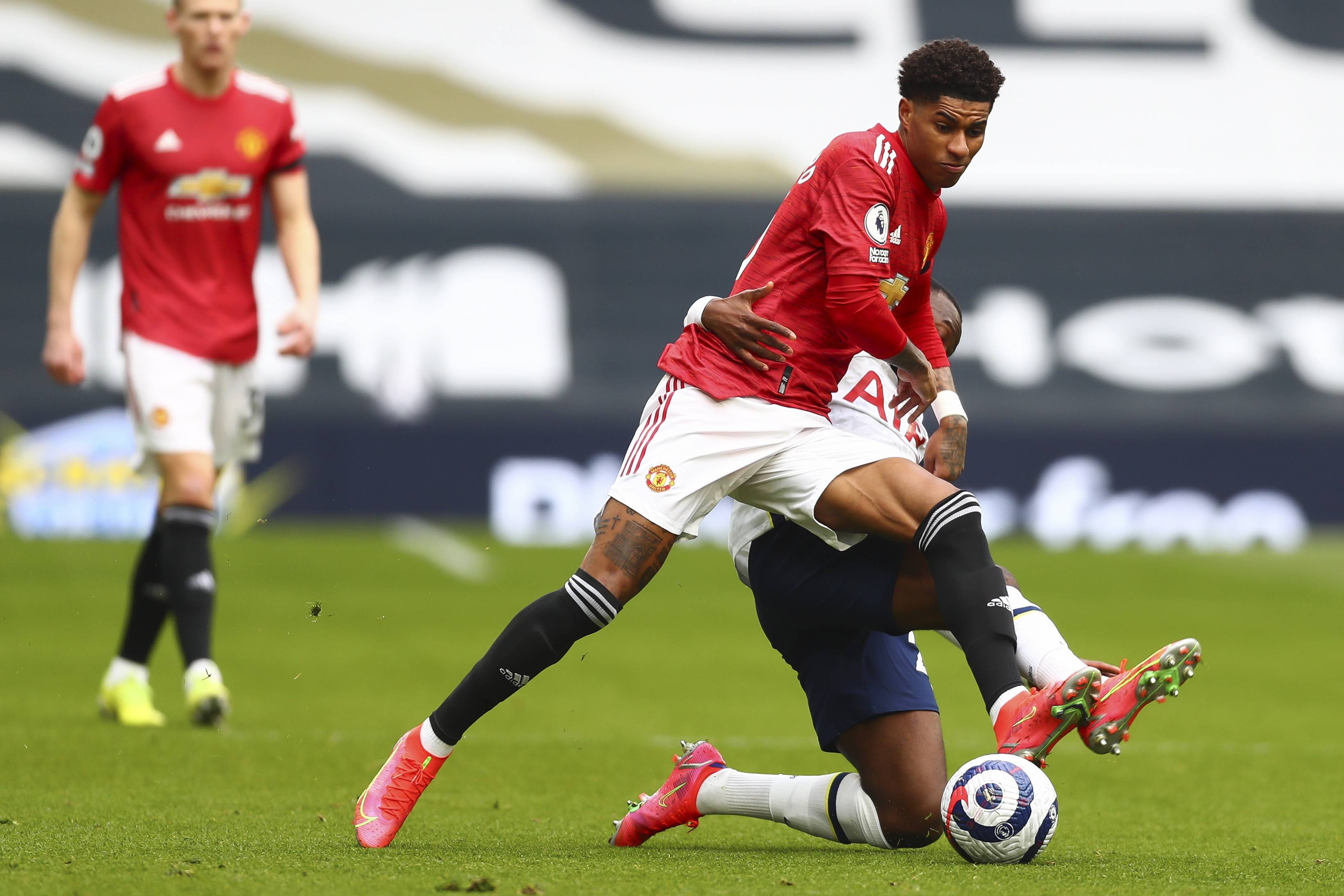 著名中场球 著名中场球